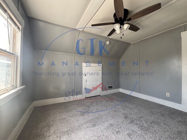 Building Photo - 5348 N 25th St