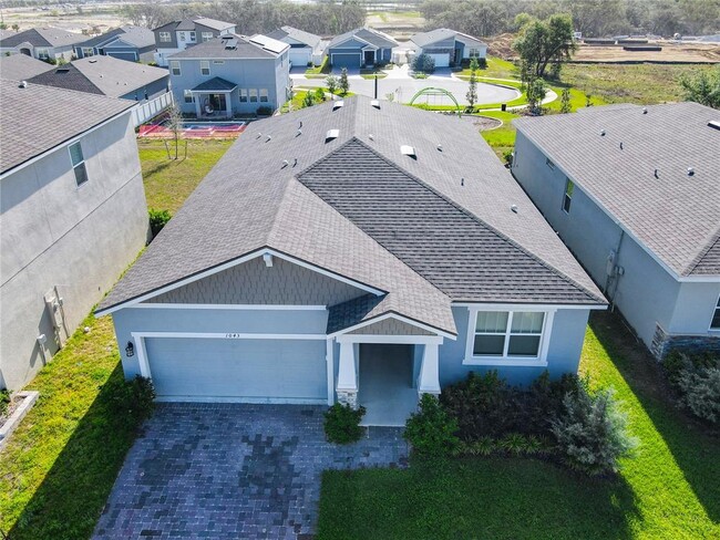 Building Photo - 1043 Lakeshore Breeze Pl