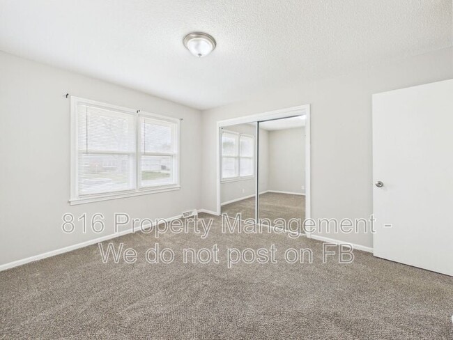 Building Photo - 817 N Choctaw Ave