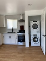 Building Photo - 2229 S Longwood Ave