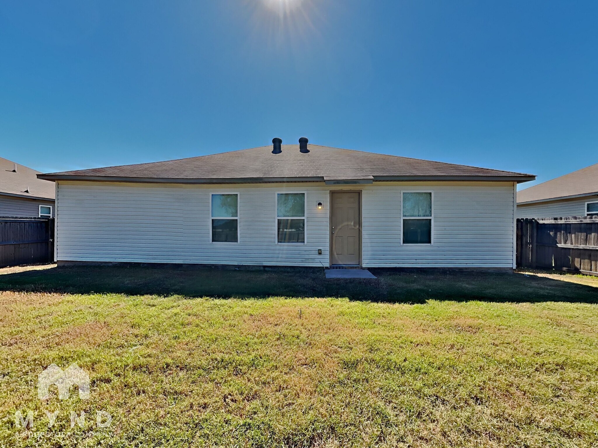 Building Photo - 12405 Solandra Cir