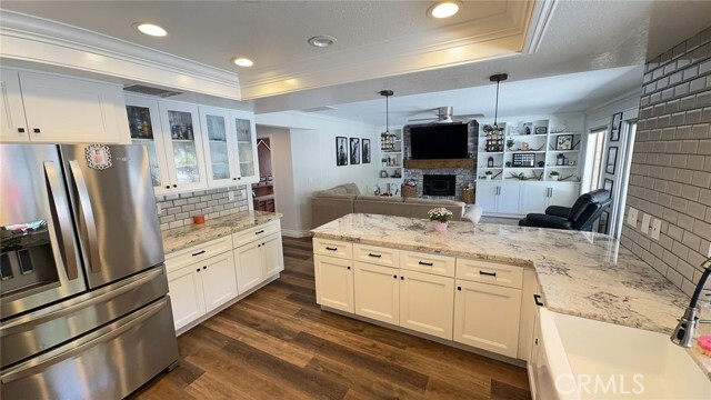 Building Photo - 30537 Longhorn Dr