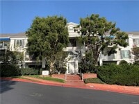 Building Photo - 200 McNeil Ln