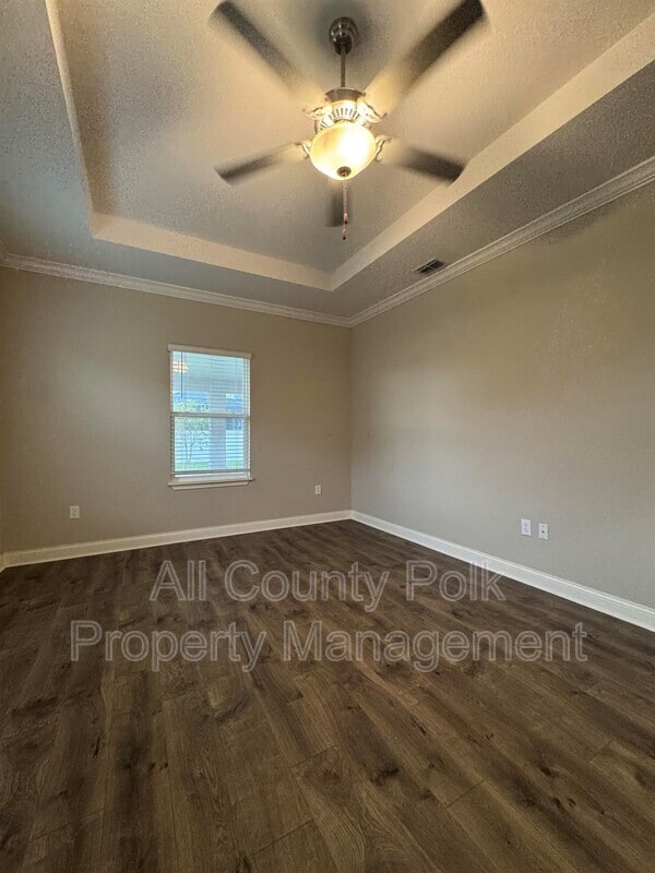 Building Photo - 272 Walkers Point Dr