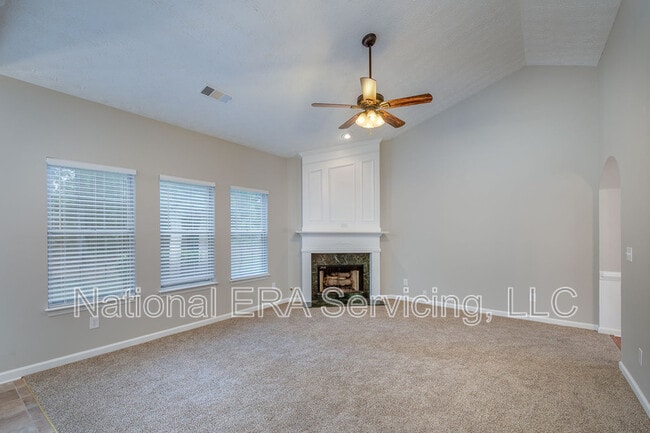 Building Photo - 155 Greenland Dr