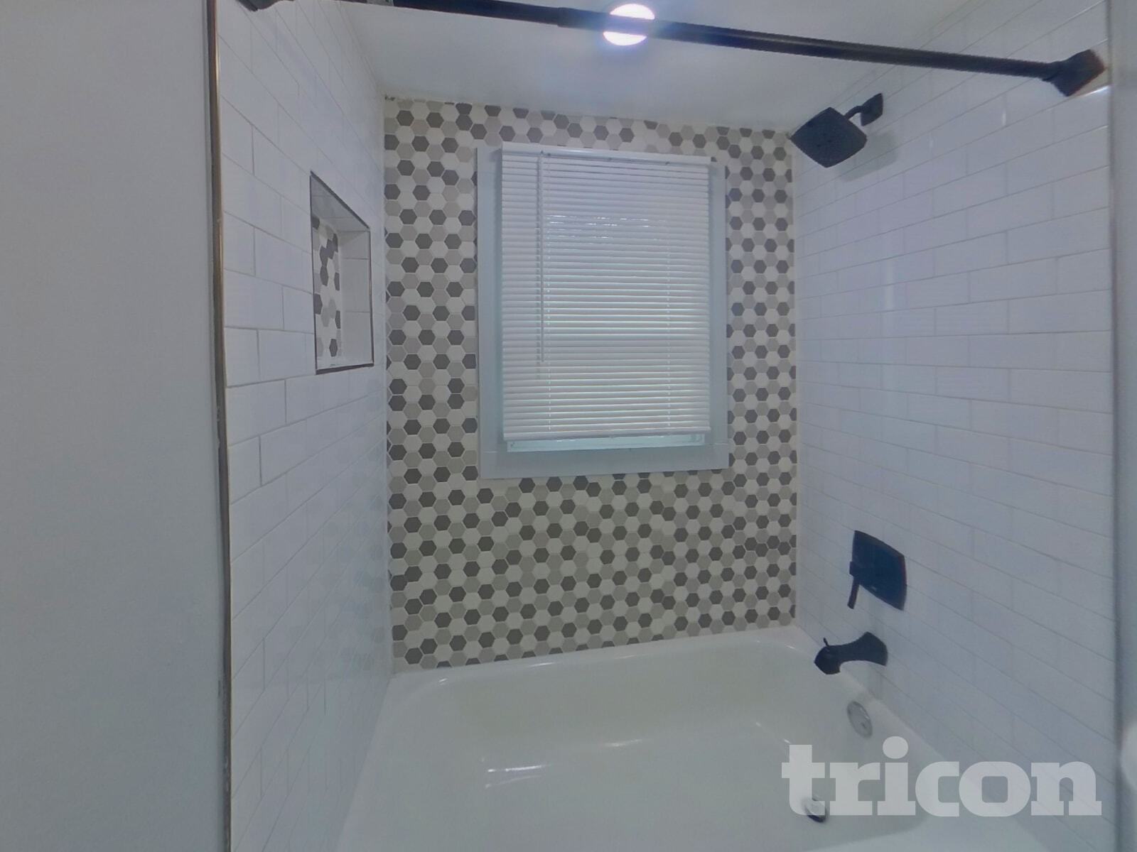 Building Photo - 11 Swan Dr