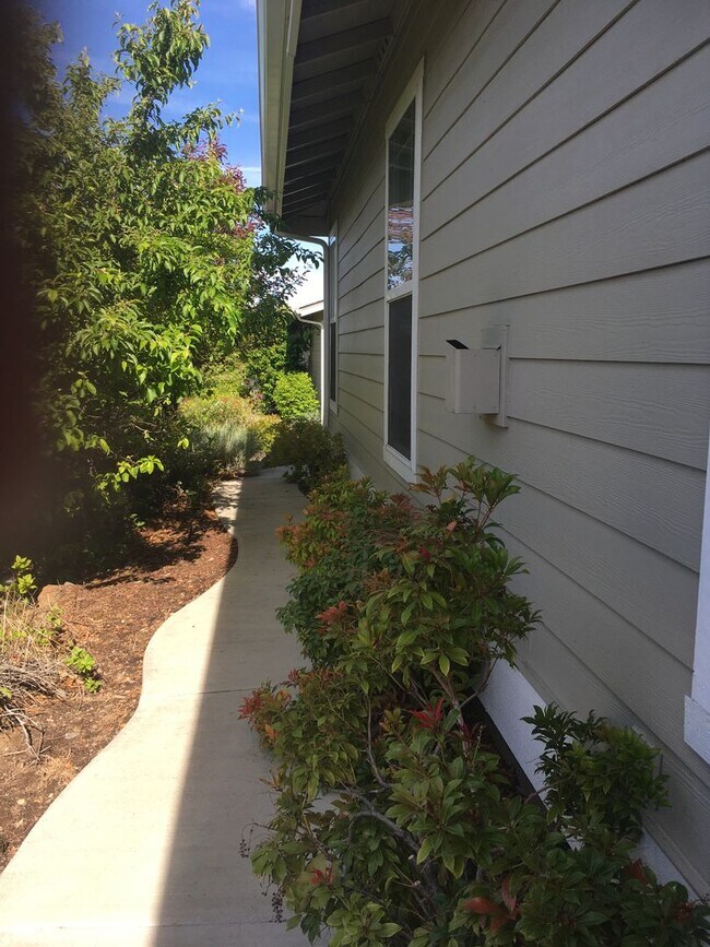 Building Photo - ra1026