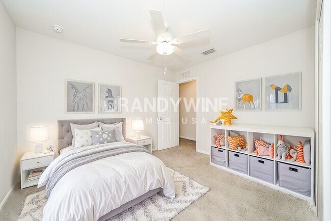 Building Photo - COMING SOON! APPLY NOW! 3BED 2.5BATH