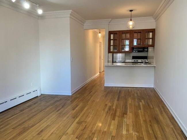 Primary Photo - 1 bedroom in New York NY 10019