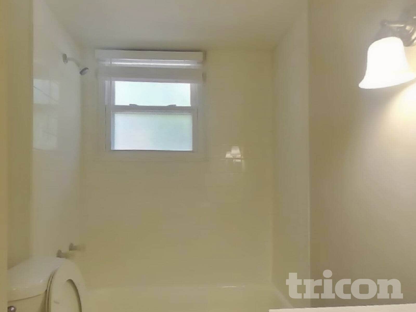 Building Photo - 9300 Overlook Cir