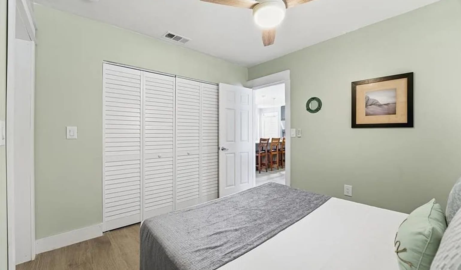 Building Photo - 4836 Esplanade St