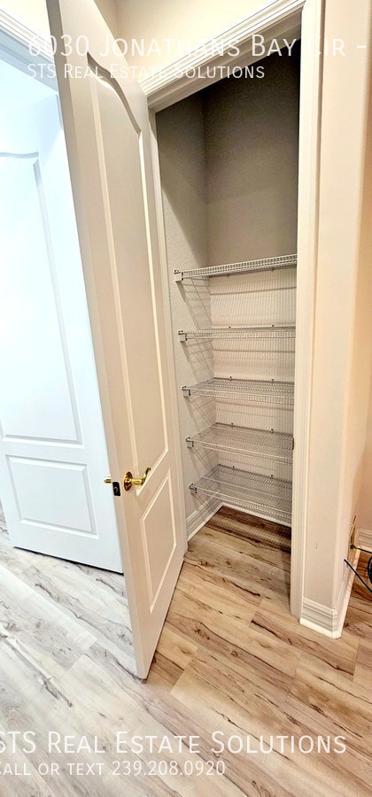 Building Photo - 6030 Jonathans Bay Cir