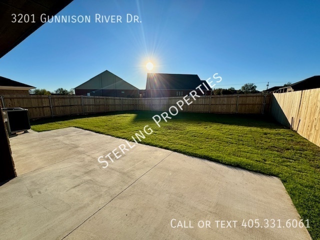 Building Photo - 3201 Gunnison River Dr