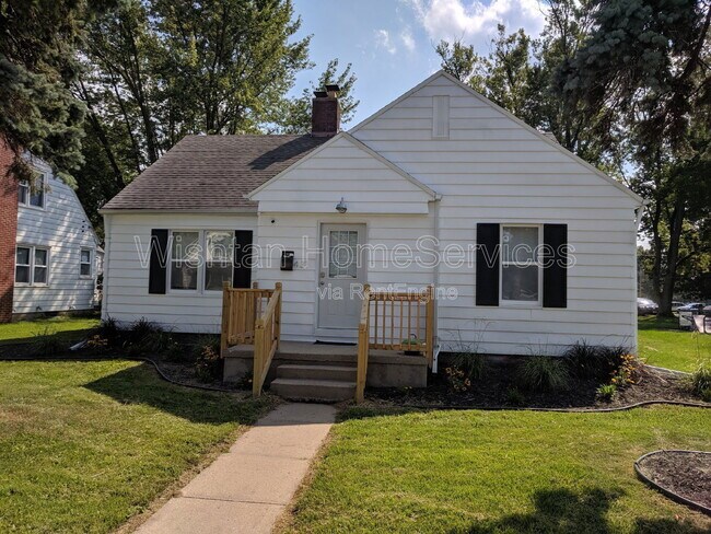 Building Photo - 437 W Murray St