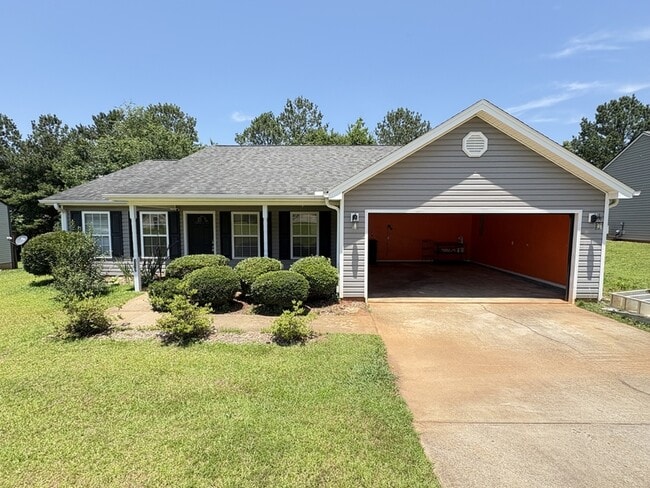 Building Photo - 112 Rose Ln