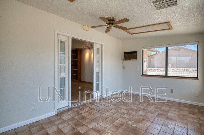 Building Photo - 2512 Cisco Dr S