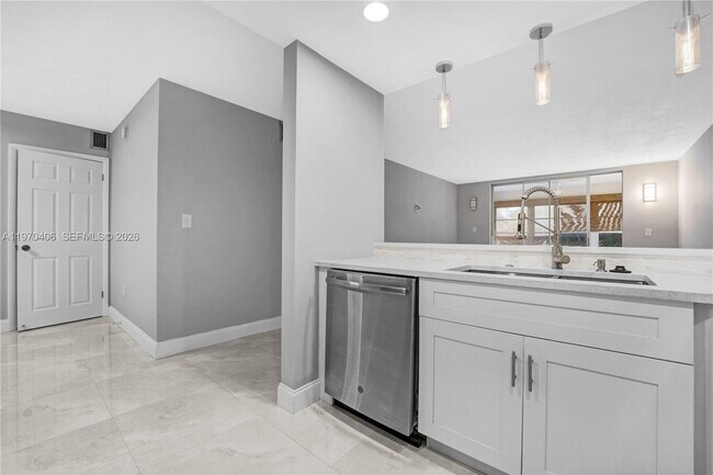 Building Photo - 7100 NW 17th St