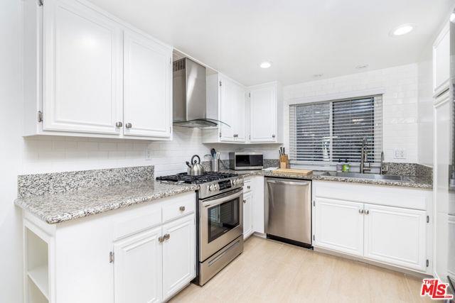 Building Photo - 29202 Heathercliff Rd