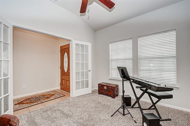 Building Photo - 23815 S Newport Bend