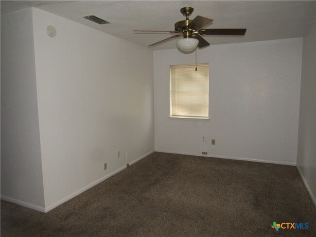 Building Photo - 1205 Arkansas Ave