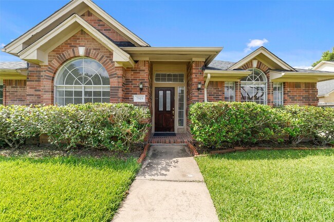 Building Photo - 7919 Quail Meadow Dr