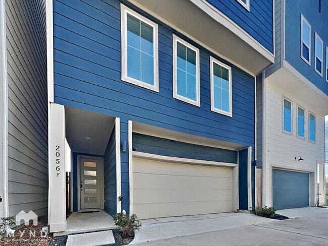 Building Photo - 2056 Johanna Dr