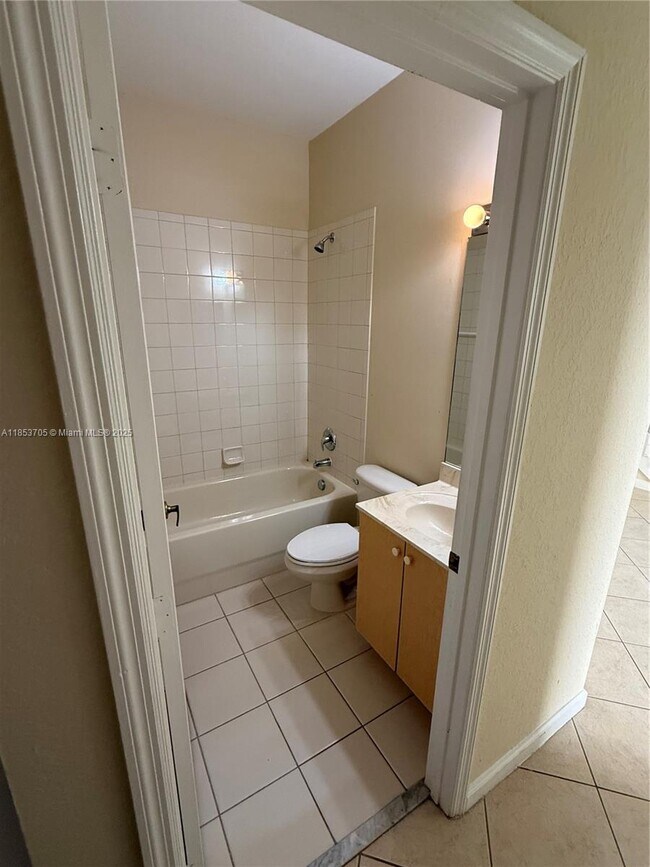 Building Photo - 1760 SW Via Rossa