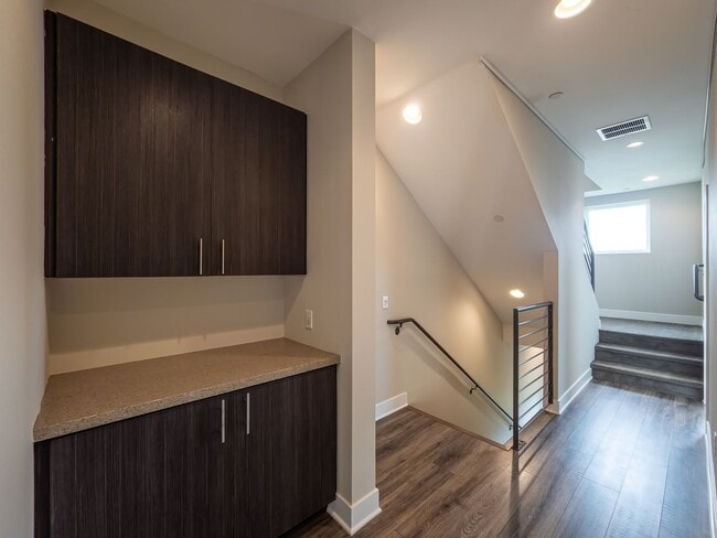 Building Photo - Modern Luxury Condo with Panoramic Views | 3-Story Condo + Private Rooftop Deck