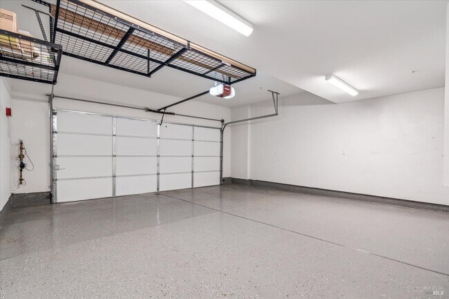 Building Photo - 219 Gambrel Cir