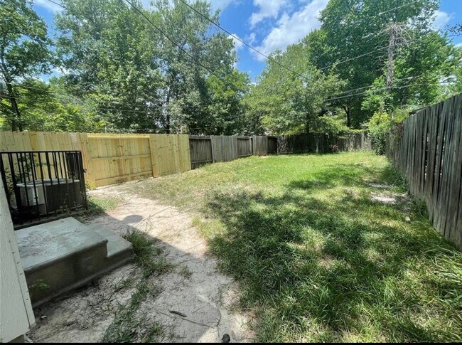 Building Photo - 8119 Caddo Rd