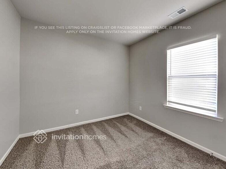 Building Photo - 276 Paulownia Cir