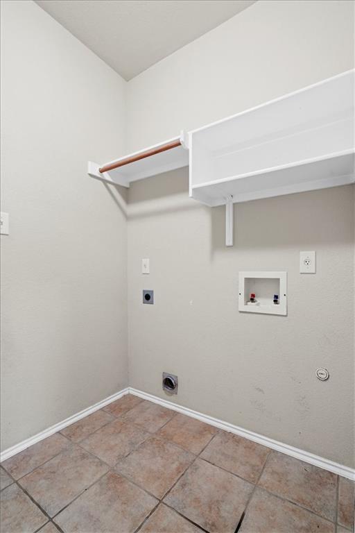 Building Photo - 2225 Speidel Dr