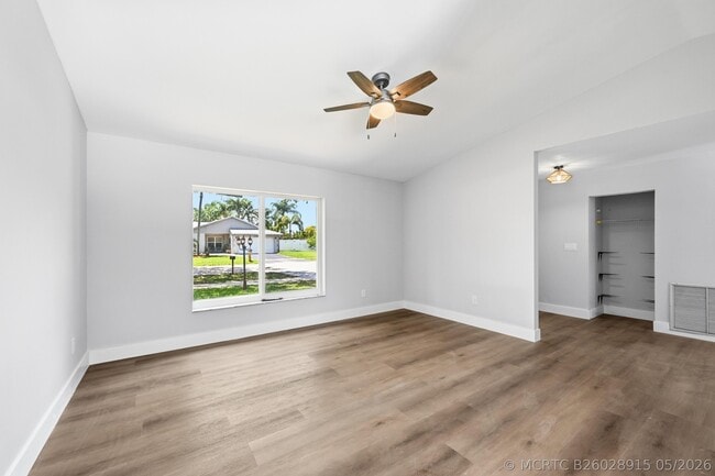 Building Photo - 11991 SW 51st Ct