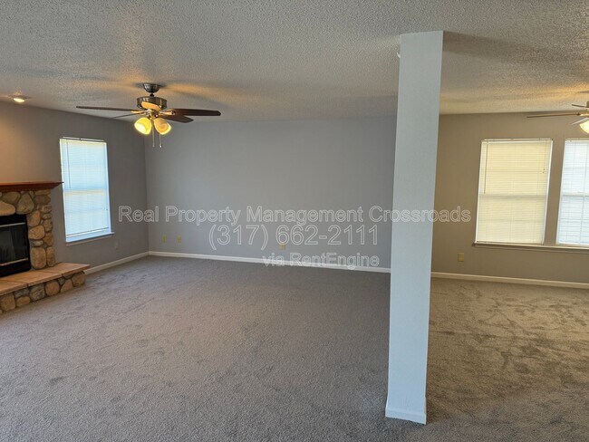 Building Photo - 8832 Taggart Dr