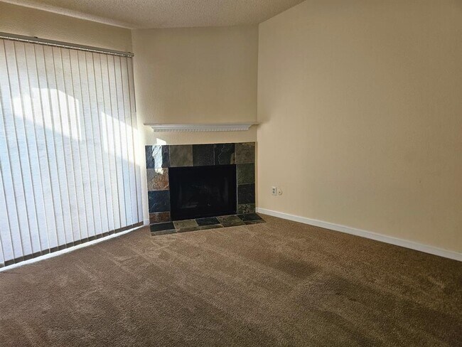 Building Photo - 2120 El Paseo St