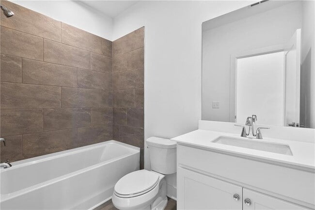 Building Photo - 515 Motivation Cir NW