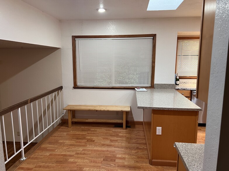 Building Photo - 4410 Hampton Ct