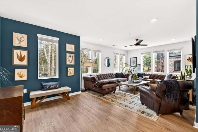 Building Photo - 377 Grant Cir SE