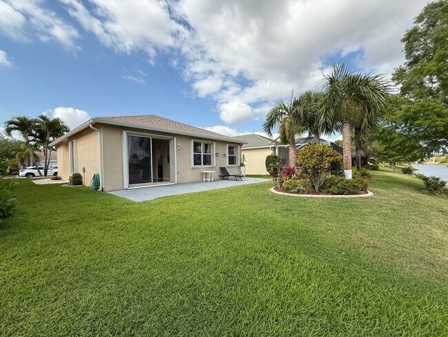 Building Photo - Single Family Home in Gated PSL Community