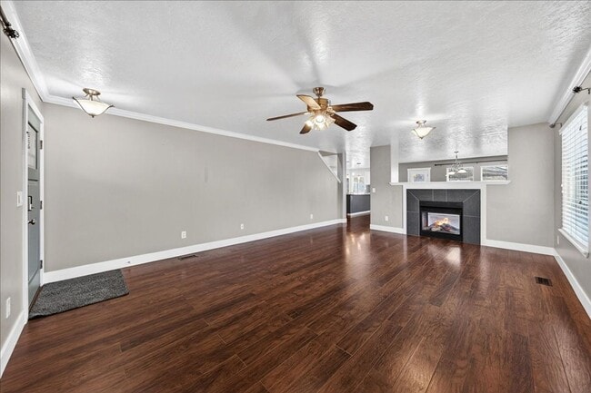 Building Photo - Beautiful NW Meridian Home with Privacy and Community Amenities