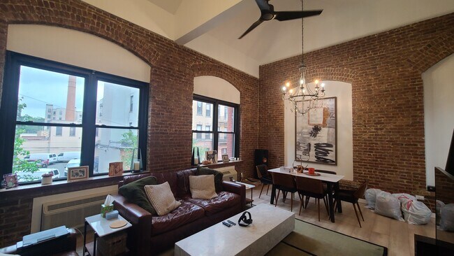 Building Photo - 1300 Hudson St