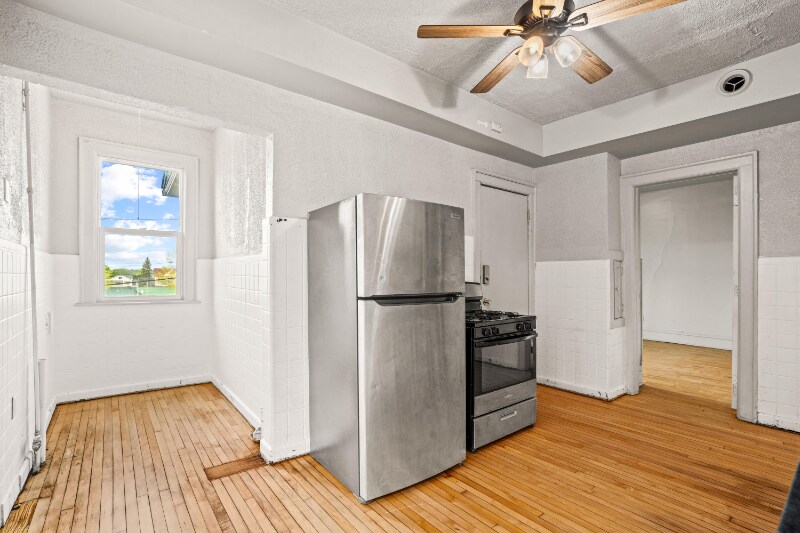 Building Photo - 525 N 34th St