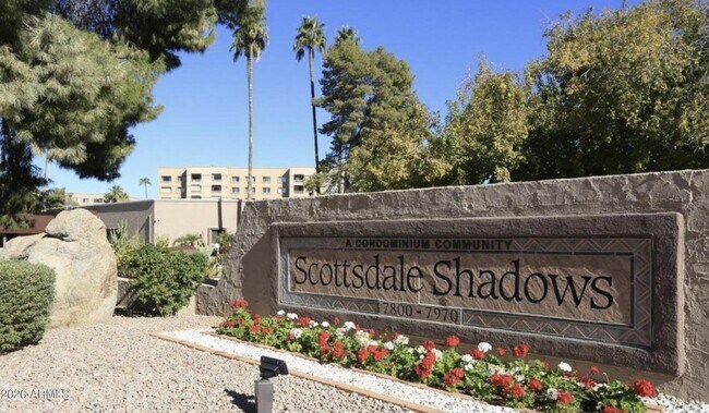 Building Photo - 7950 E Camelback Rd