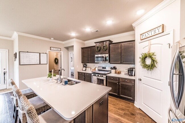 Building Photo - 9097 Segers Trail Loop