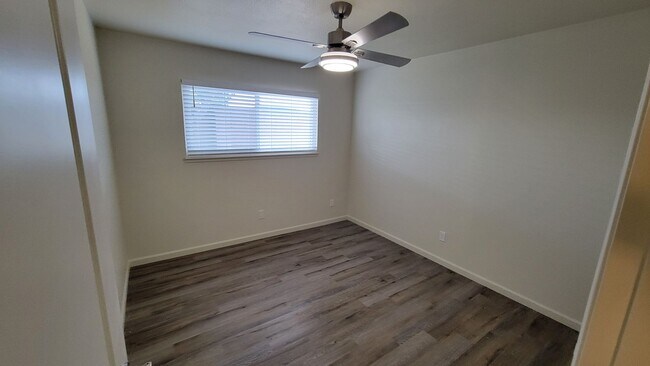 Building Photo - 541 Arrowhead Ct