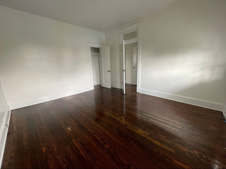 Building Photo - 605 N 37th St