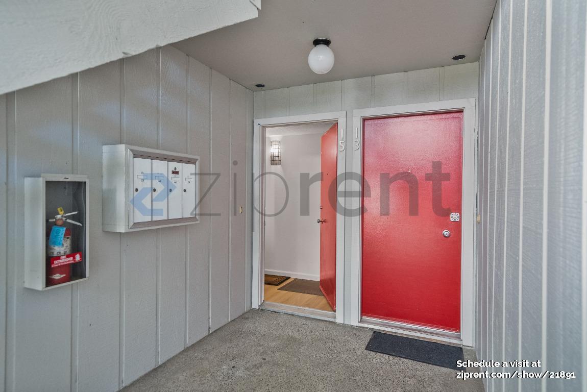 Building Photo - 255 S Rengstorff Ave