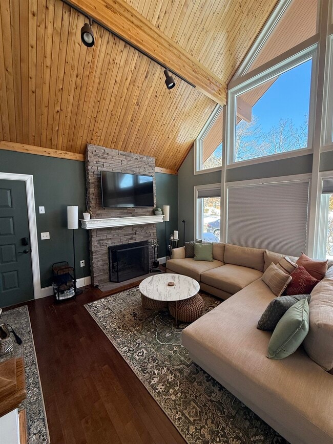 Building Photo - 18 Croft Way