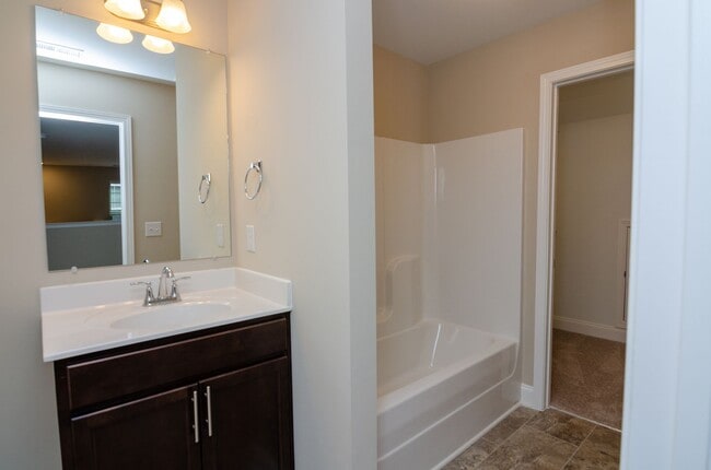 Building Photo - 2045 Moultrie Cir