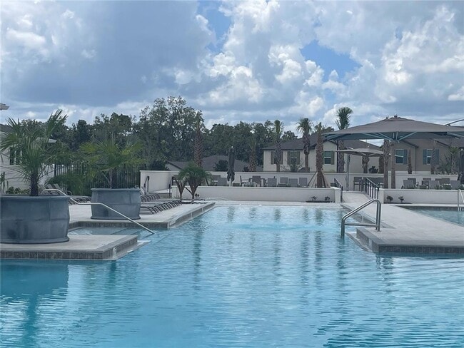 Building Photo - 36544 Smithfield Ln